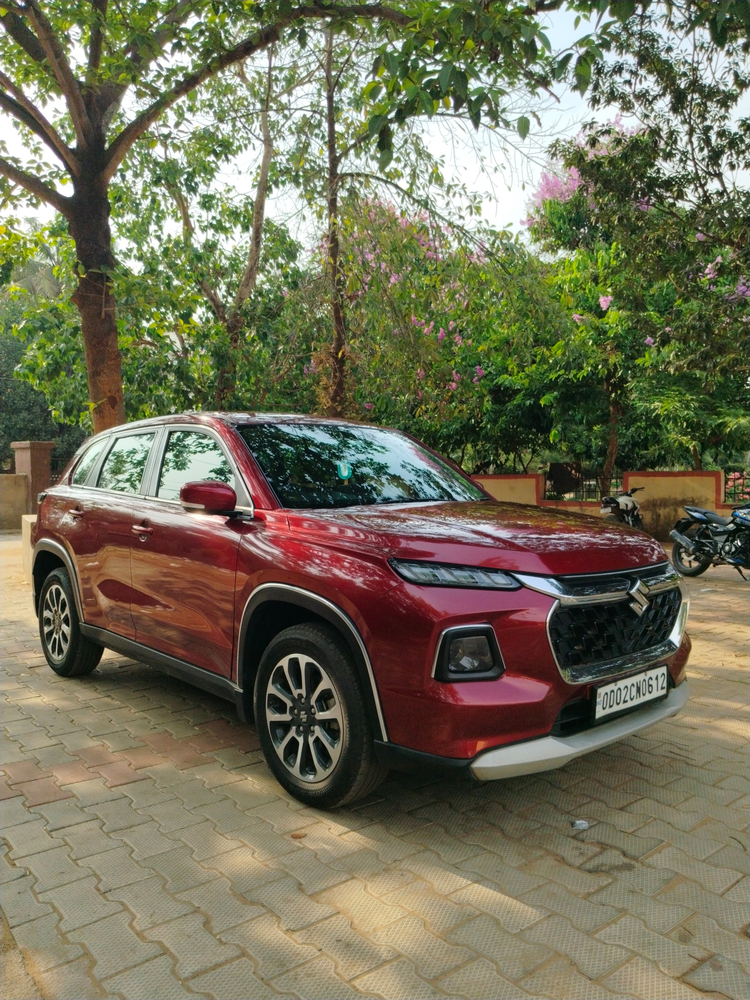 Vehicle image 3