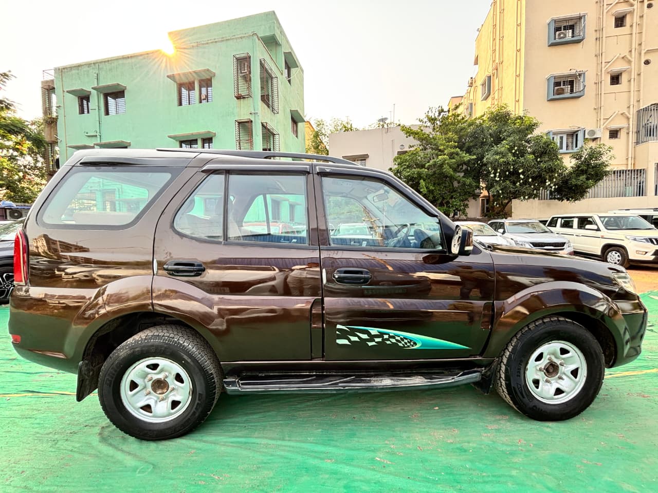 Vehicle image 2