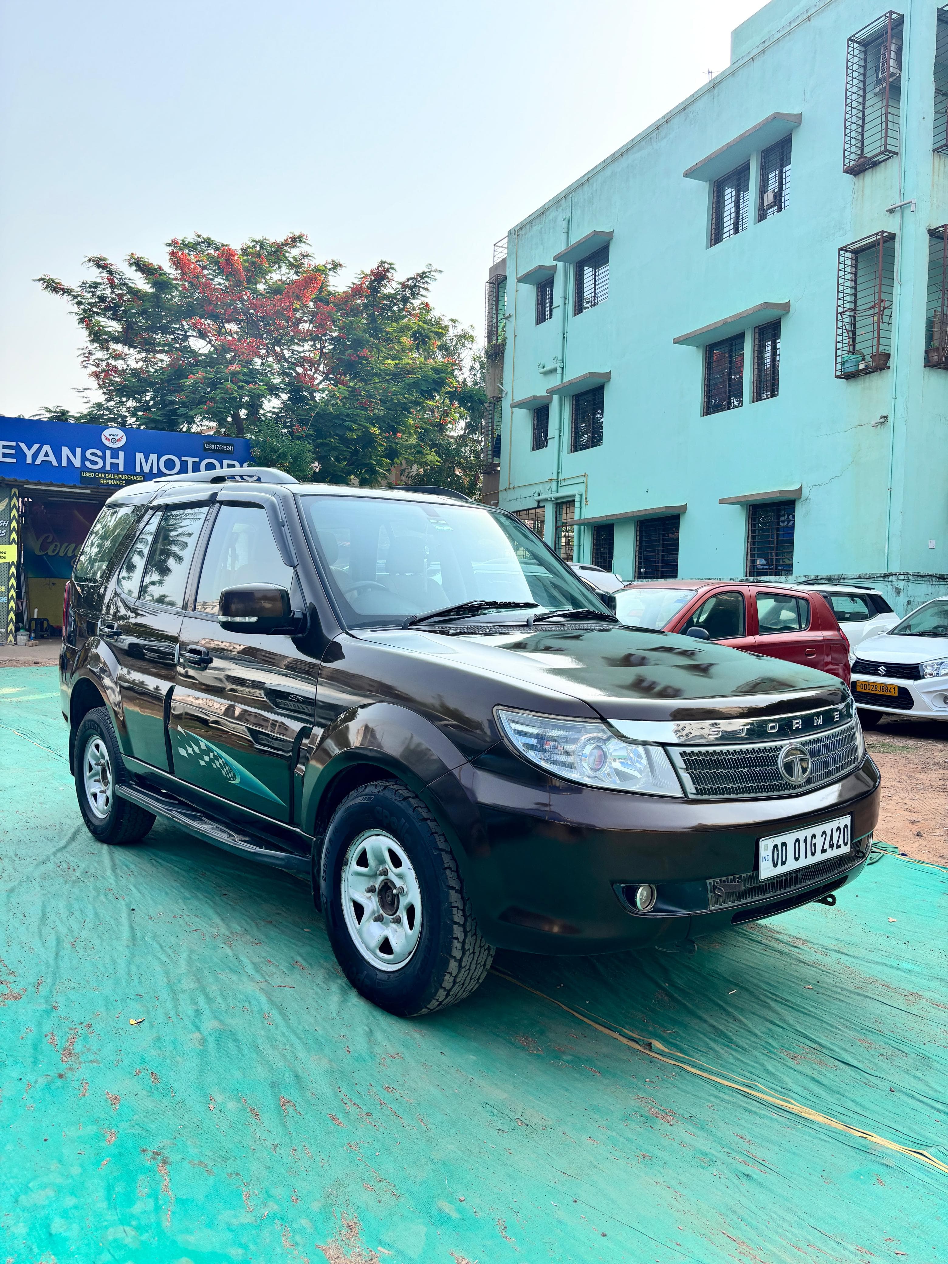 Vehicle image 11