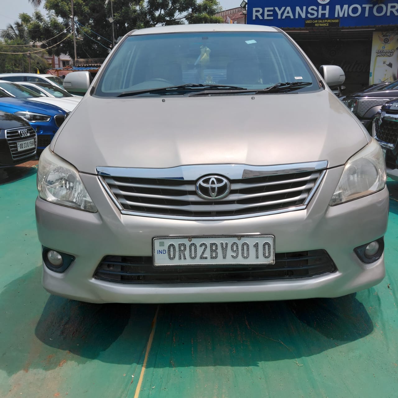 Toyota Innova