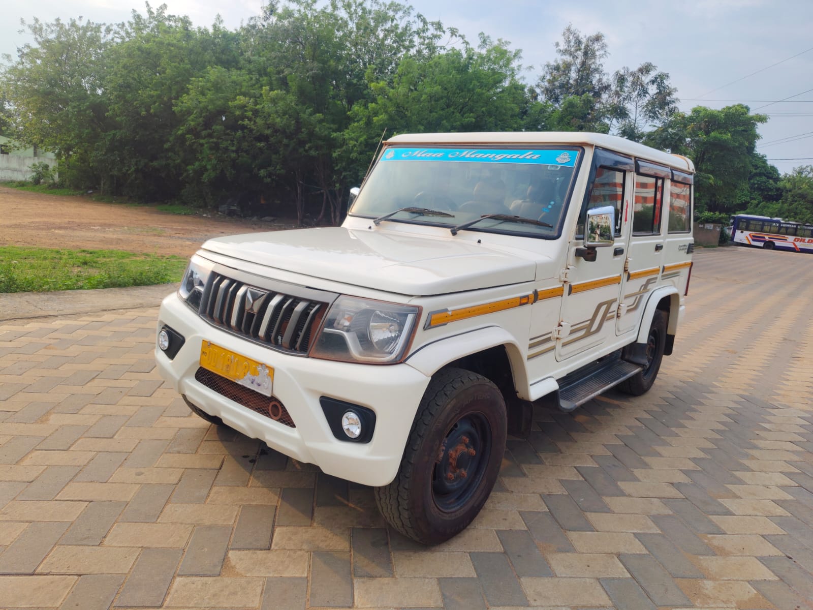 Vehicle image 2