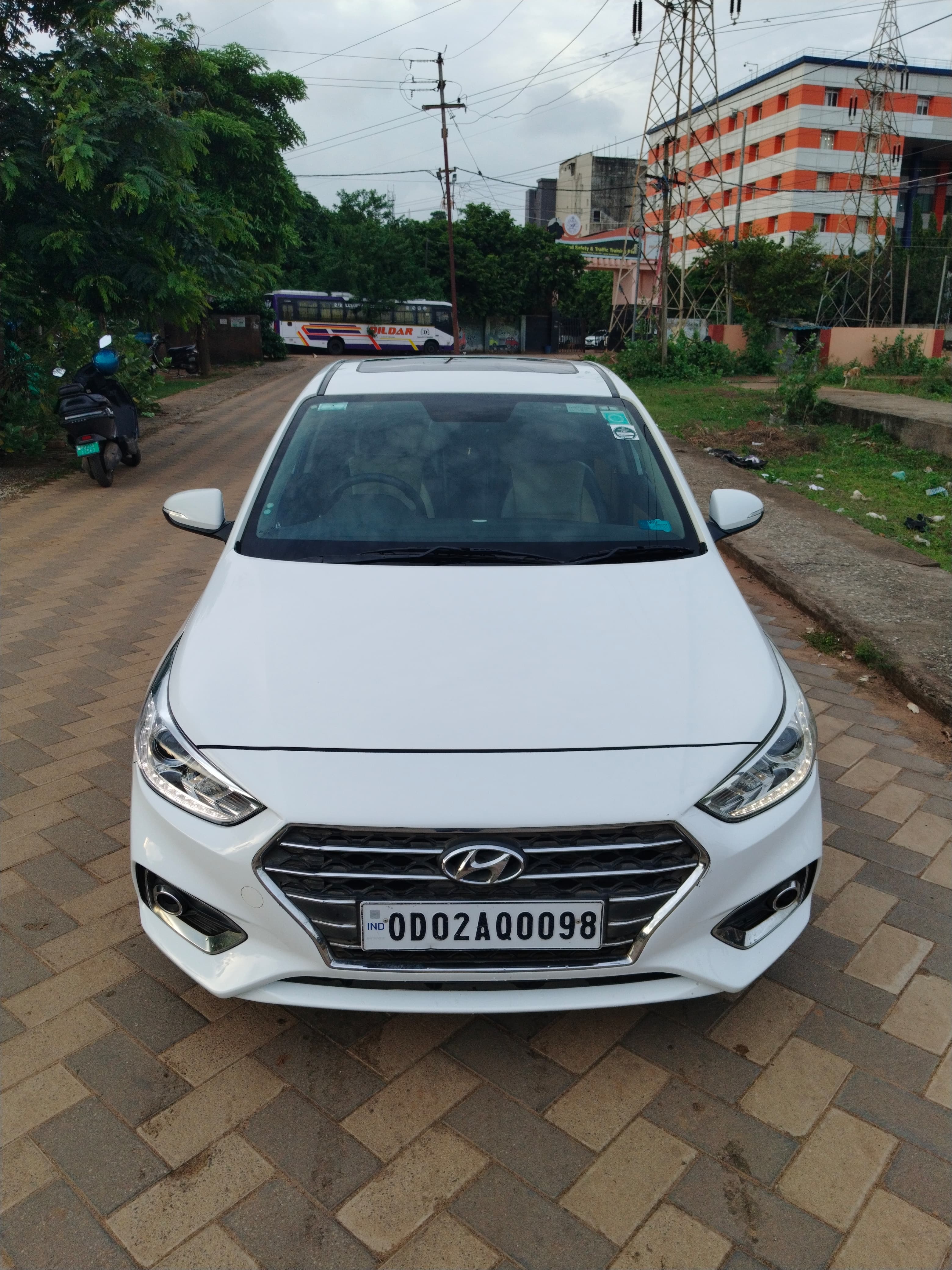 Hyundai Verna