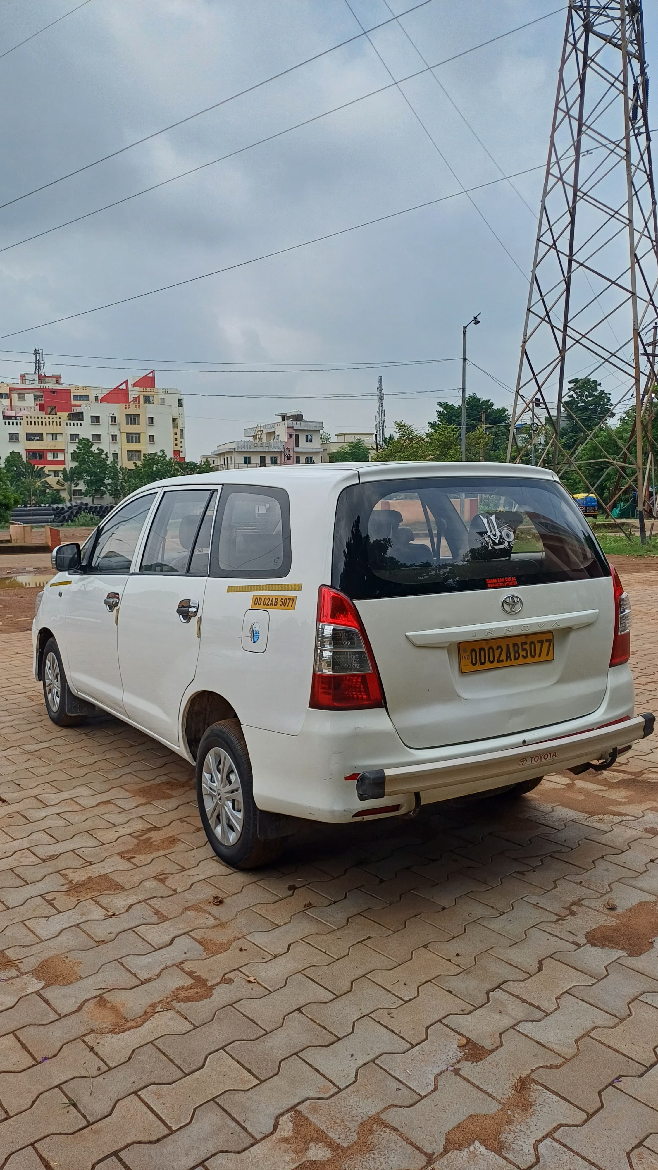 Vehicle image 9