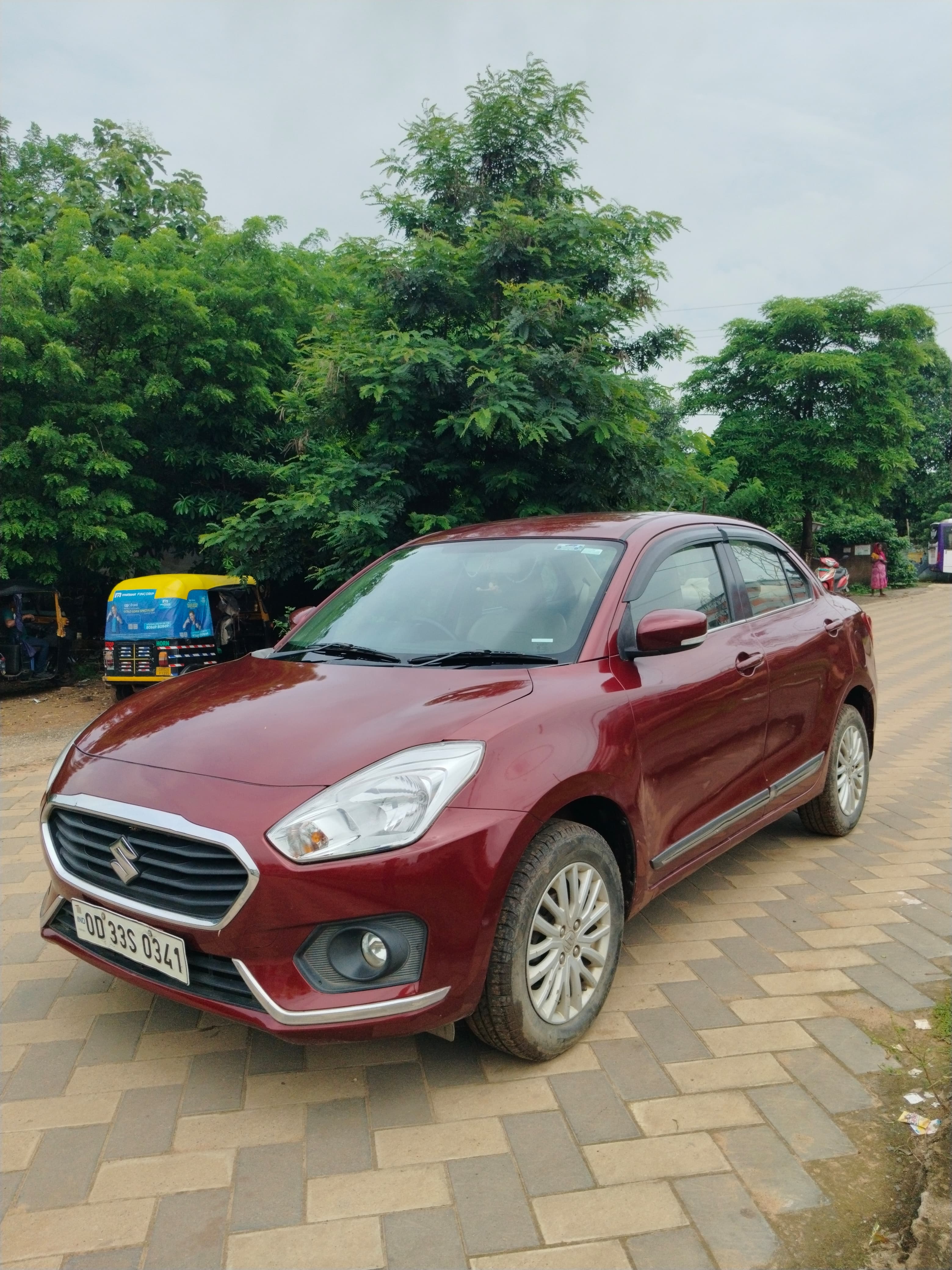 Vehicle image 6