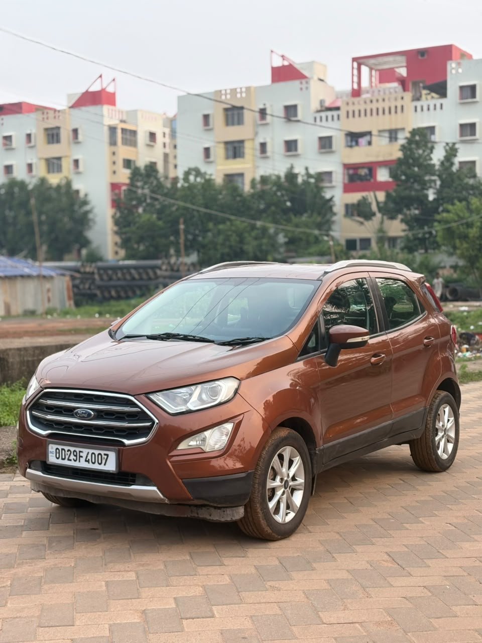 Vehicle image 7