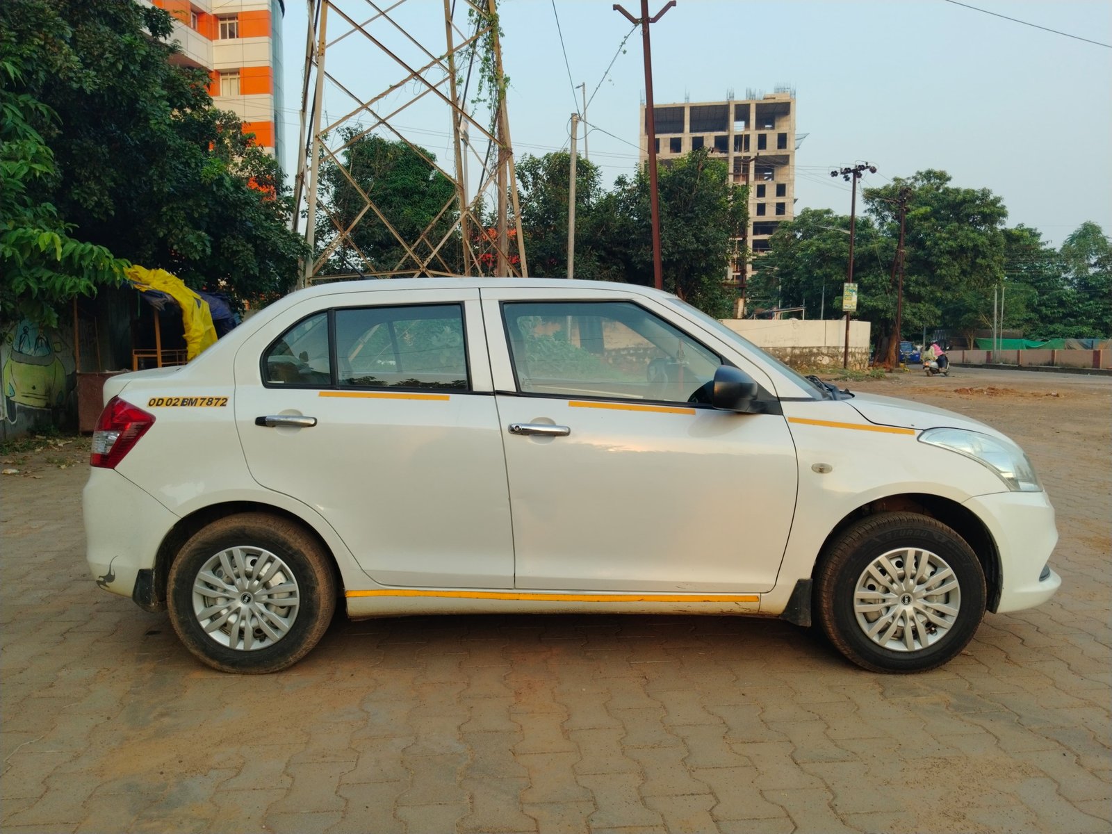 Vehicle image 9